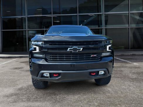 Used 2021 Chevrolet Silverado 1500 LT Trail Boss w/ Convenience Package II AWD/4WD image 2
