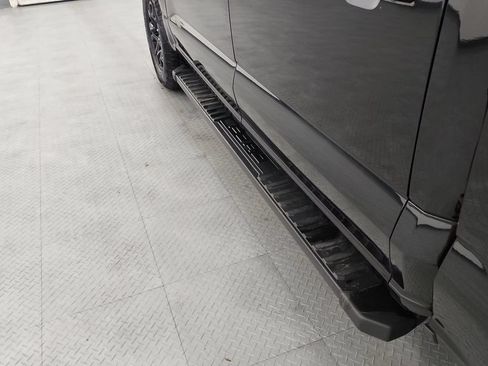Certified 2024 Ford F150 XLT w/ XLT Black Appearance Package AWD/4WD image 22