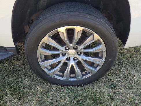 Used 2015 Chevrolet Tahoe 4WD image 9