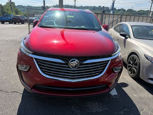 Used 2023 Buick Enclave Essence w/ Experience Buick Package FWD image 5