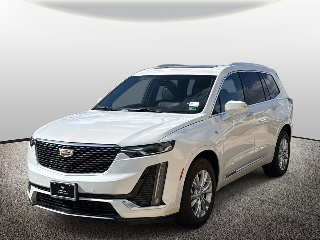 New 2025 Cadillac XT6 Luxury FWD image 5