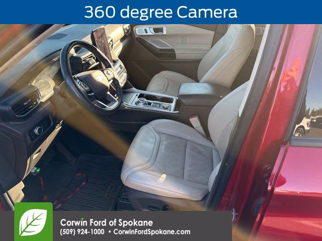 Used 2022 Ford Explorer Platinum w/ Class IV Trailer Tow Package AWD/4WD image 2