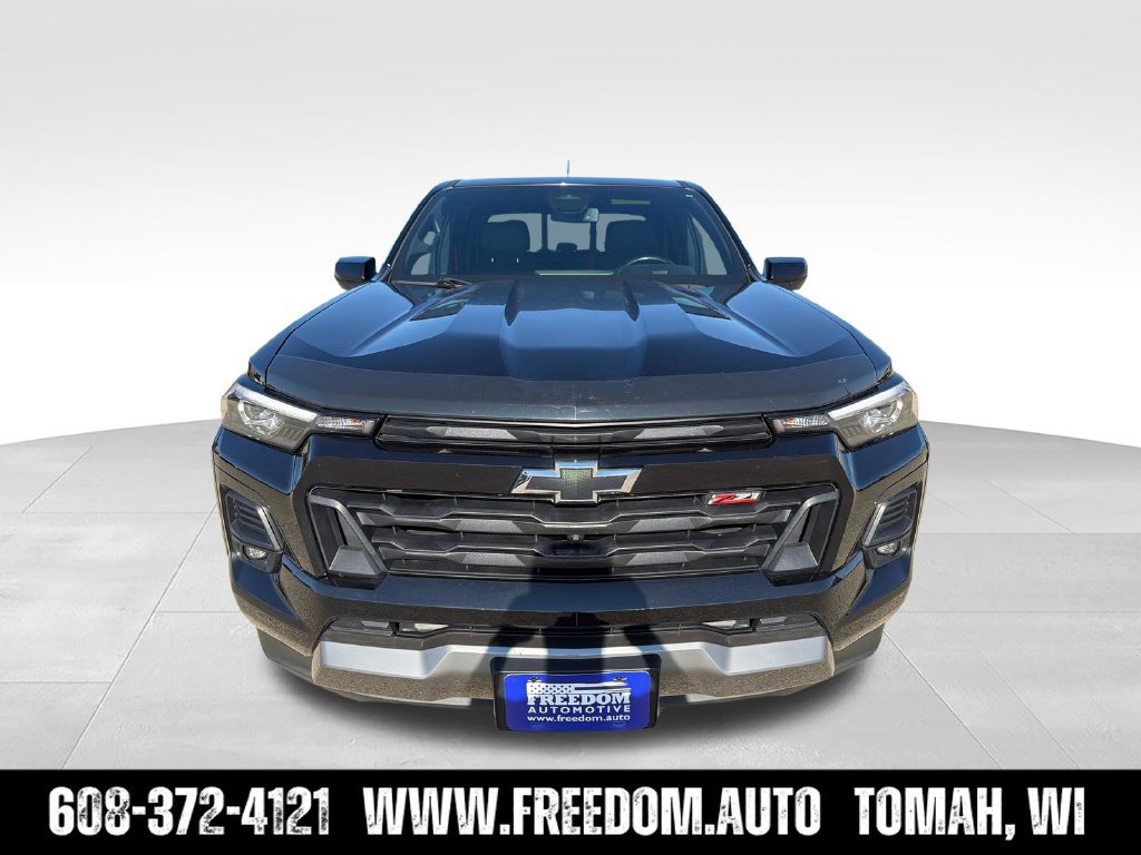 Used 2023 Chevrolet Colorado Z71 w/ Z71 Convenience Package 2 AWD/4WD image 8