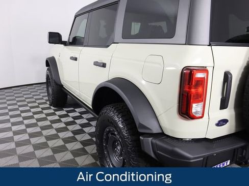 New 2025 Ford Bronco Big Bend w/ Black Diamond Package image 19