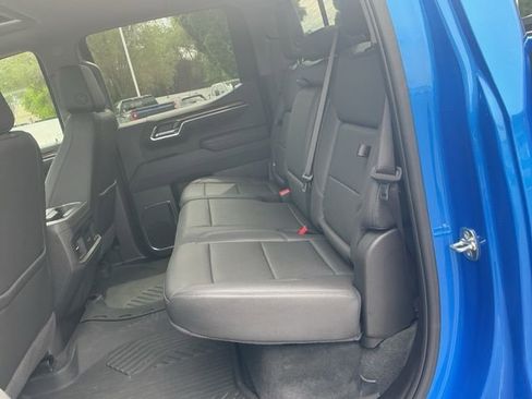 Used 2025 Chevrolet Silverado 1500 LT Trail Boss w/ LT Trail Boss Premium Package AWD/4WD image 15
