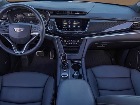 New 2025 Cadillac XT6 Sport w/ LPO, Floor Liner Package image 19