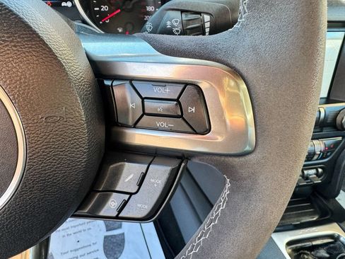 Used 2017 Ford Mustang Shelby GT350 image 19