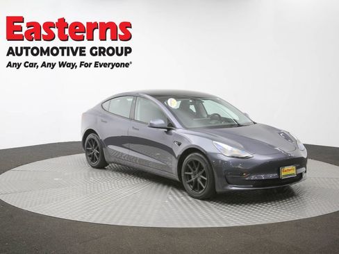 Used 2023 Tesla Model 3 Standard Range RWD image 44