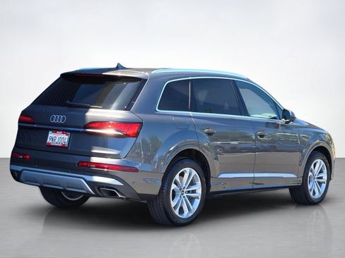 Used 2025 Audi Q7 3.0T Premium Plus AWD/4WD image 7