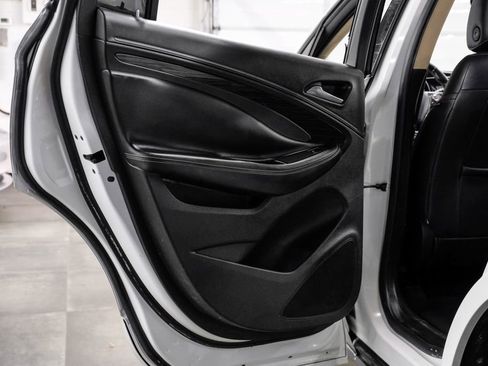 Used 2017 Buick Envision Essence image 51