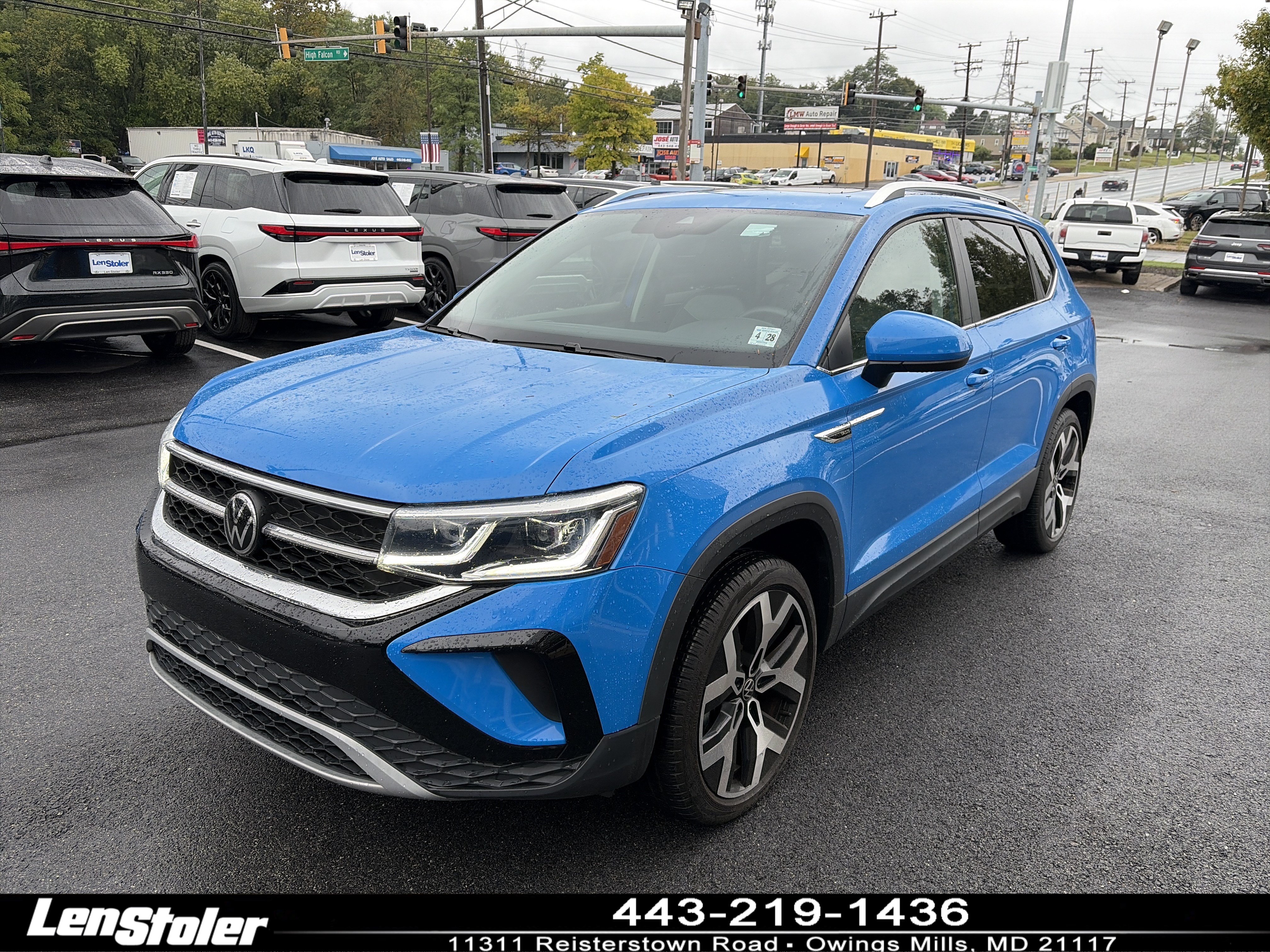Used 2023 Volkswagen Taos SEL AWD/4WD image 1
