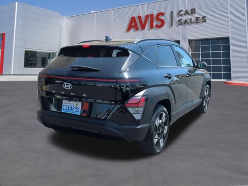Used 2025 Hyundai Kona SEL FWD image 6
