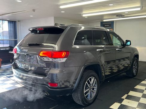 Used 2020 Jeep Grand Cherokee Limited AWD/4WD image 17