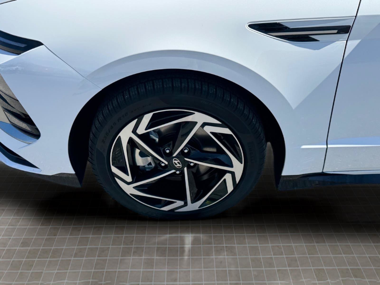 Certified 2026 Hyundai Sonata SEL FWD image 13