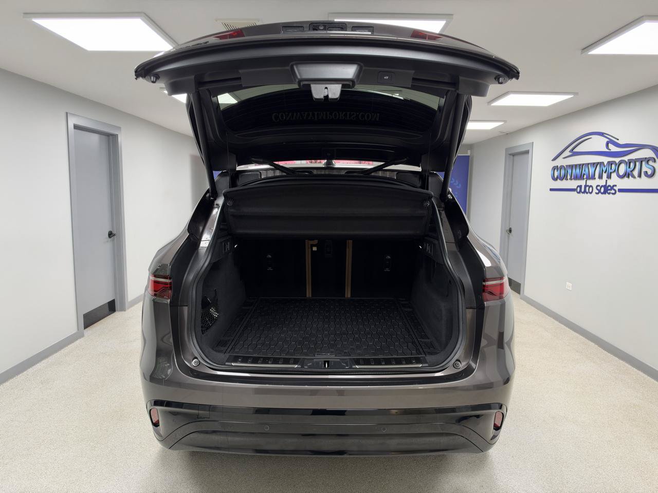 Used 2023 Jaguar F-PACE S AWD/4WD image 33