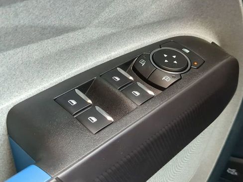 New 2025 Ford Maverick XLT w/ Equipment Group 302A image 24