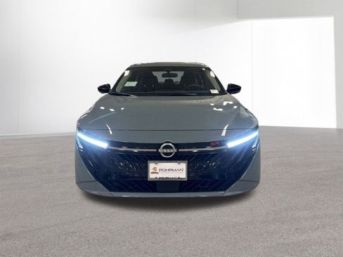 New 2026 Nissan Sentra SR w/ Floor Mat Package image 25