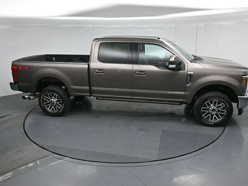 Certified 2018 Ford F250 Lariat w/ Lariat Ultimate Package image 54