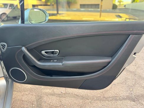 Used 2014 Bentley Continental GT image 18