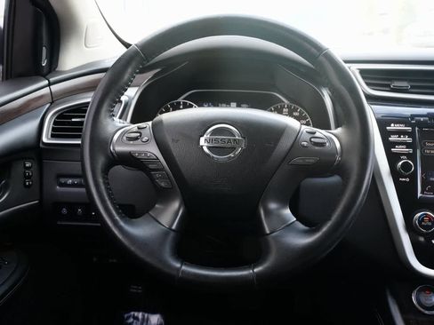 Used 2019 Nissan Murano Platinum image 9