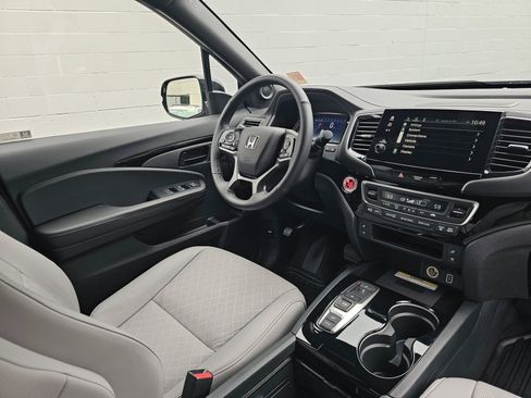 Used 2023 Honda Passport Elite image 10