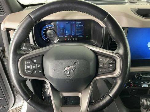 Certified 2023 Ford Bronco Wildtrak AWD/4WD image 18