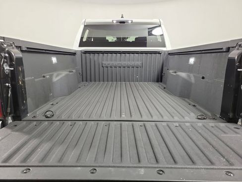 Used 2024 Toyota Tacoma TRD Sport RWD image 10