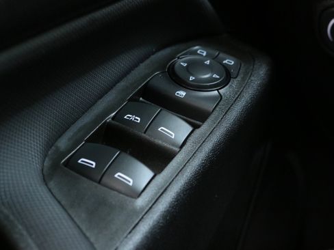 Certified 2024 Chevrolet Equinox RS image 22