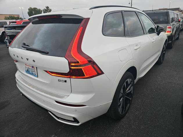 Used 2026 Volvo XC60 B5 Plus AWD/4WD image 2