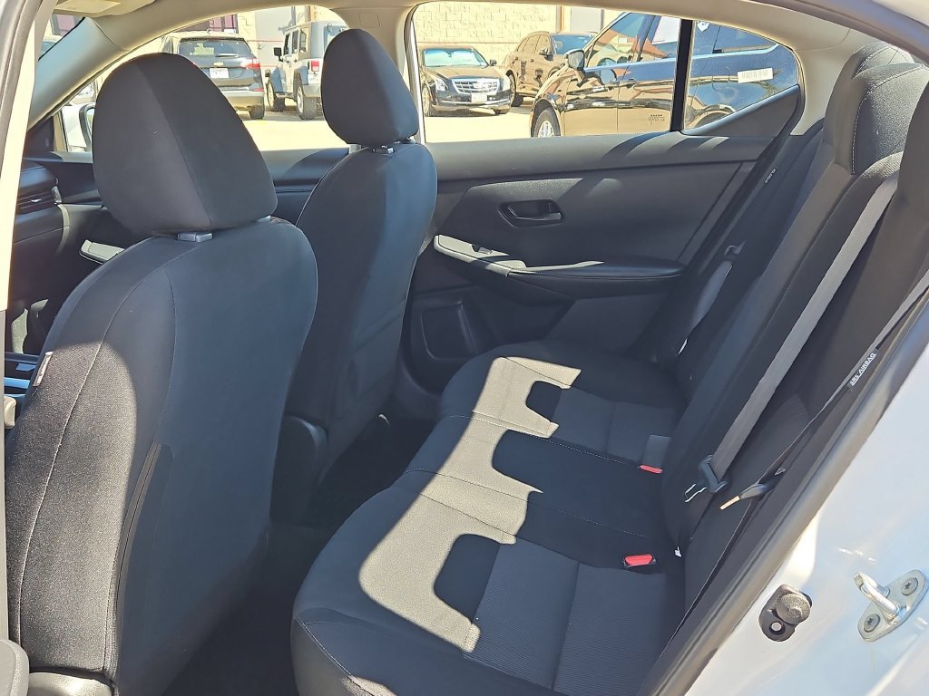 Used 2025 Nissan Sentra SV FWD image 28