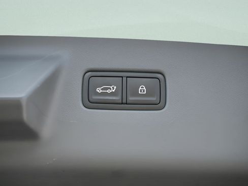 Certified 2026 Hyundai Santa Fe SEL AWD/4WD image 11