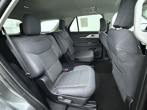 New 2026 Ford Explorer Active image 18