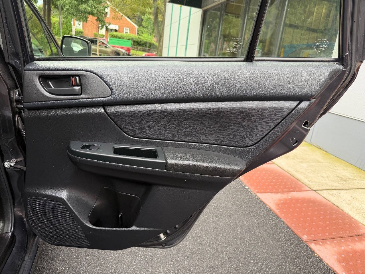 Used 2014 Subaru Impreza 2.0i AWD/4WD image 16