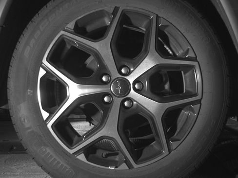 Used 2025 Jeep Compass Limited image 15