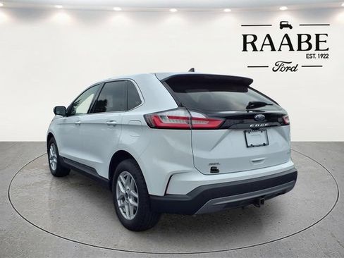 Used 2024 Ford Edge SEL w/ Convenience Package AWD/4WD image 5