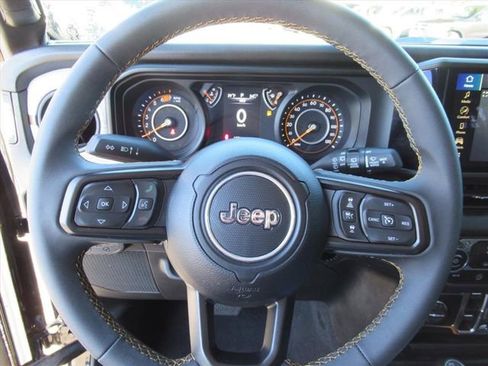 Certified 2024 Jeep Wrangler Sport S image 19