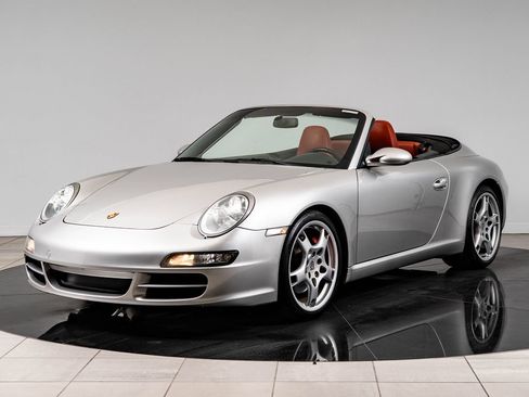 Used 2006 Porsche 911 Carrera S RWD image 12