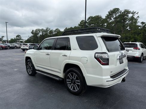 Used 2016 Toyota 4Runner 4WD image 5