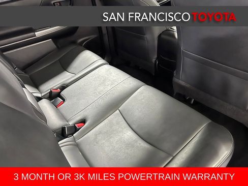 Used 2015 Toyota Prius V Four FWD image 18