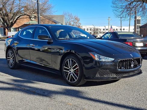 Used 2017 Maserati Ghibli image 3