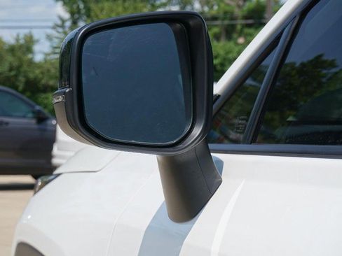 Used 2026 Toyota RAV4 XLE Premium FWD image 15