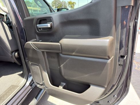 Used 2023 Chevrolet Silverado 1500 Custom RWD image 13