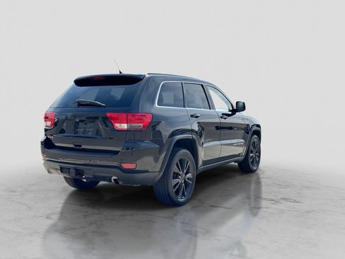 Used 2012 Jeep Grand Cherokee Altitude AWD/4WD image 7