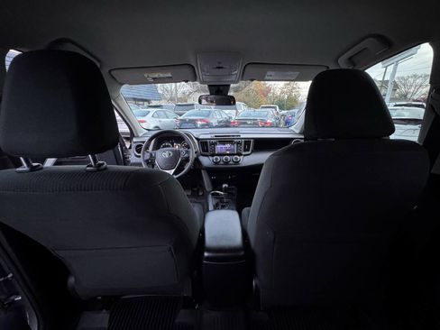 Used 2018 Toyota RAV4 LE w/ All Weather Liner Package image 47