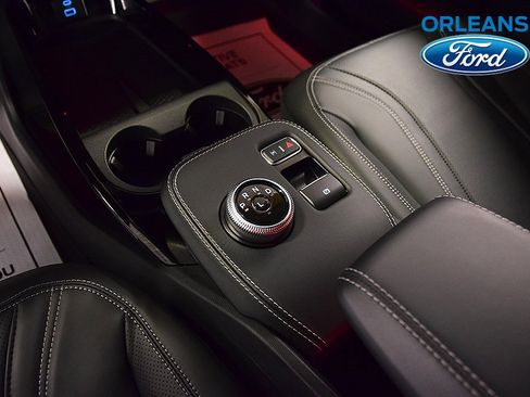 Used 2024 Ford Mustang Mach-E Premium image 23