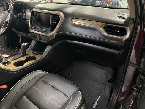 Used 2017 GMC Acadia Denali w/ Technology Package image 24