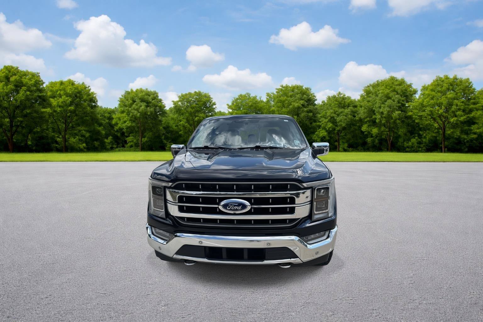 Used 2023 Ford F150 Lariat w/ Equipment Group 502A High AWD/4WD image 2