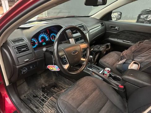 Used 2011 Ford Fusion SE w/ 202A Rapid Spec Order Code FWD image 24