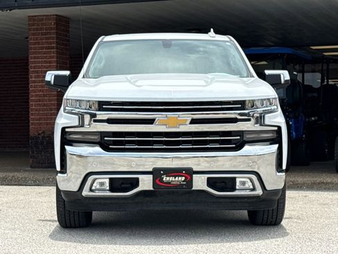 Used 2022 Chevrolet Silverado 1500 LTZ RWD image 2