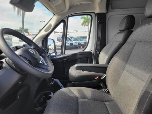 Used 2025 RAM ProMaster 2500 image 18